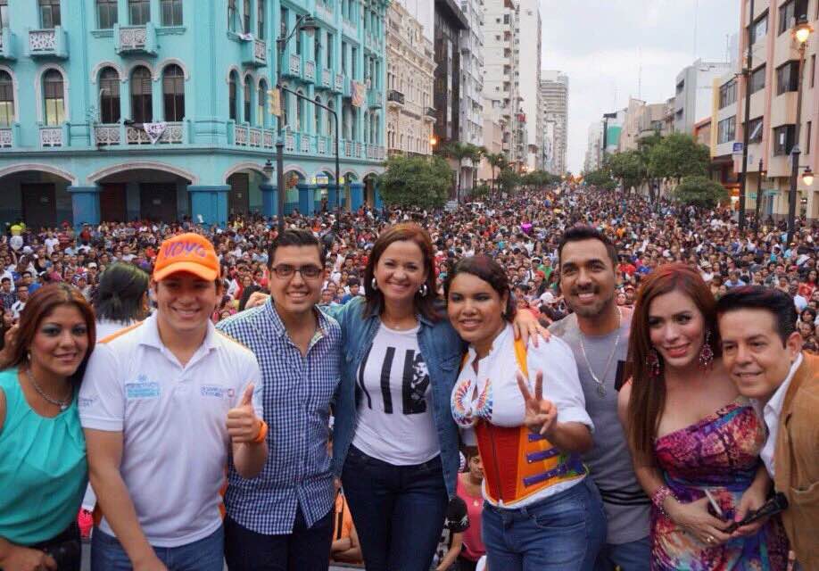 Vista desde la Plataforma del Festival organizada por la Federación Ecuatoriana de Organizaciones LGBTI (2)